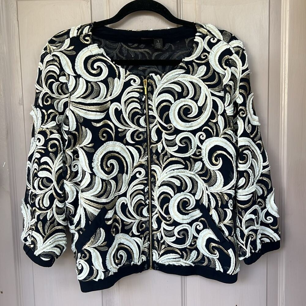 Chico’s Travelers Collection Midnight Gold and White Jacket - Size 1 (US Medium)